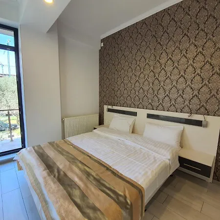 Lotus 7 Silver 公寓 *