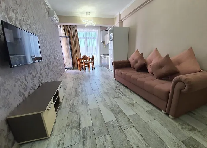 Lotus 7 Silver דירה *