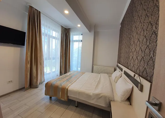 דירה Lotus 7 Silver *