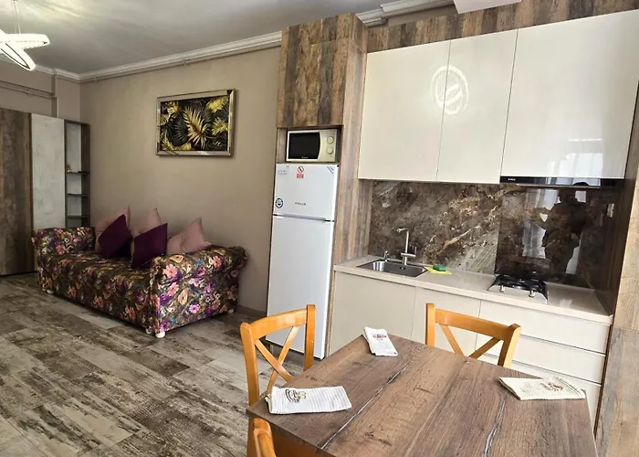 Lotus 7 Silver דירה