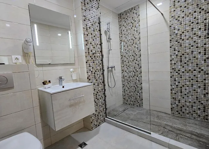 Lotus 7 Silver דירה *