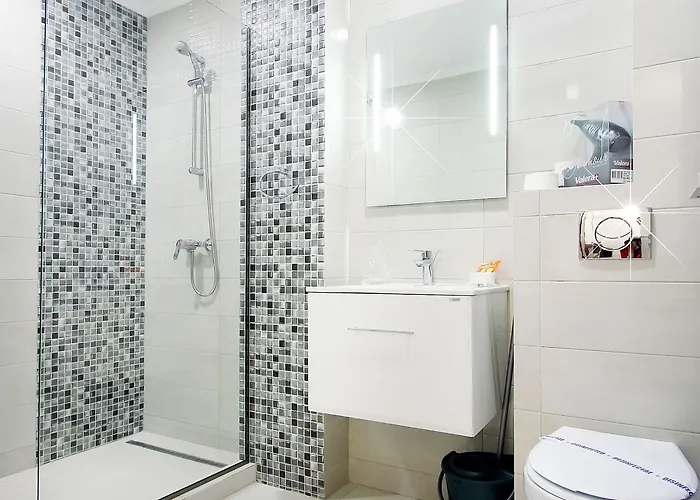 דירה Lotus 7 Silver