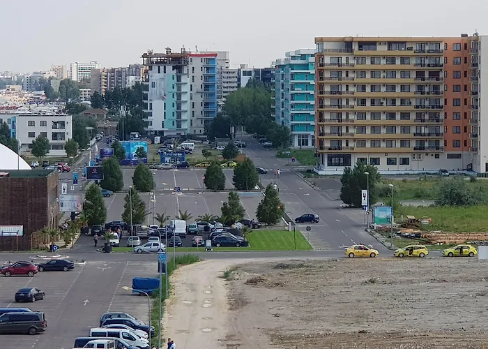 Lotus 7 Silver דירה *