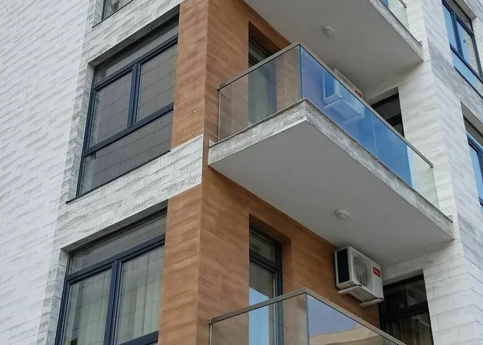 Lotus 7 Silver דירה *